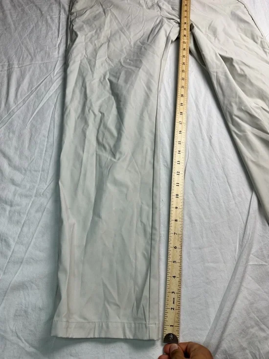 🤍 Nike Dri-FIT Golf Pants Beige Straight Leg Performance Women 12 8884 🤍 - Picture 4 of 13